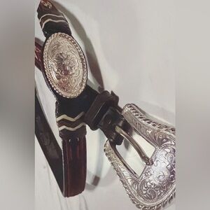 Vintage Western Top-Grain Leather Belt | Engraved Buckle & Medallions | Size 32